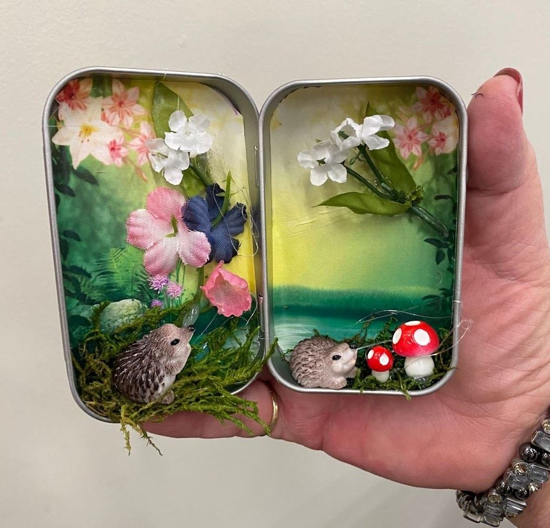 6.24 Tween and Teen Cottagecore Secret Garden Tin (002)